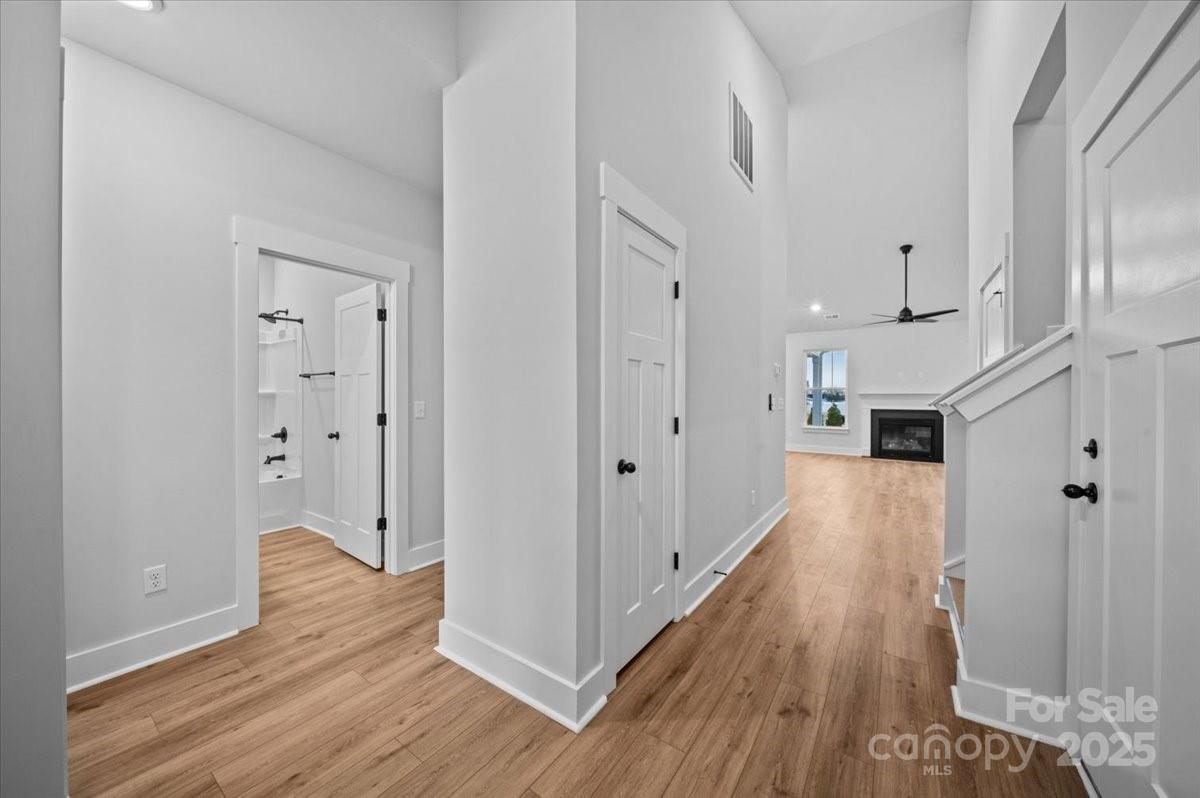 Walnut Ridge - Residential