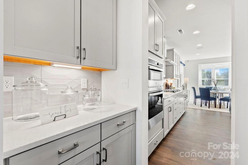 River Falls - Residential