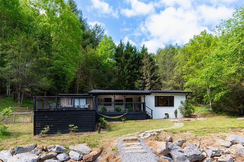 610 Banks Creek Road Burnsville NC 28714