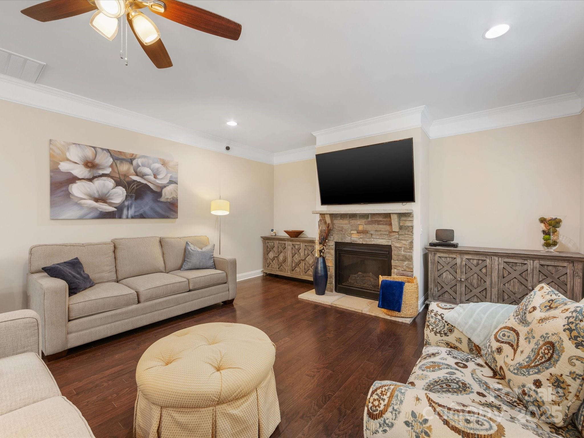 Lake Ridge - Residential