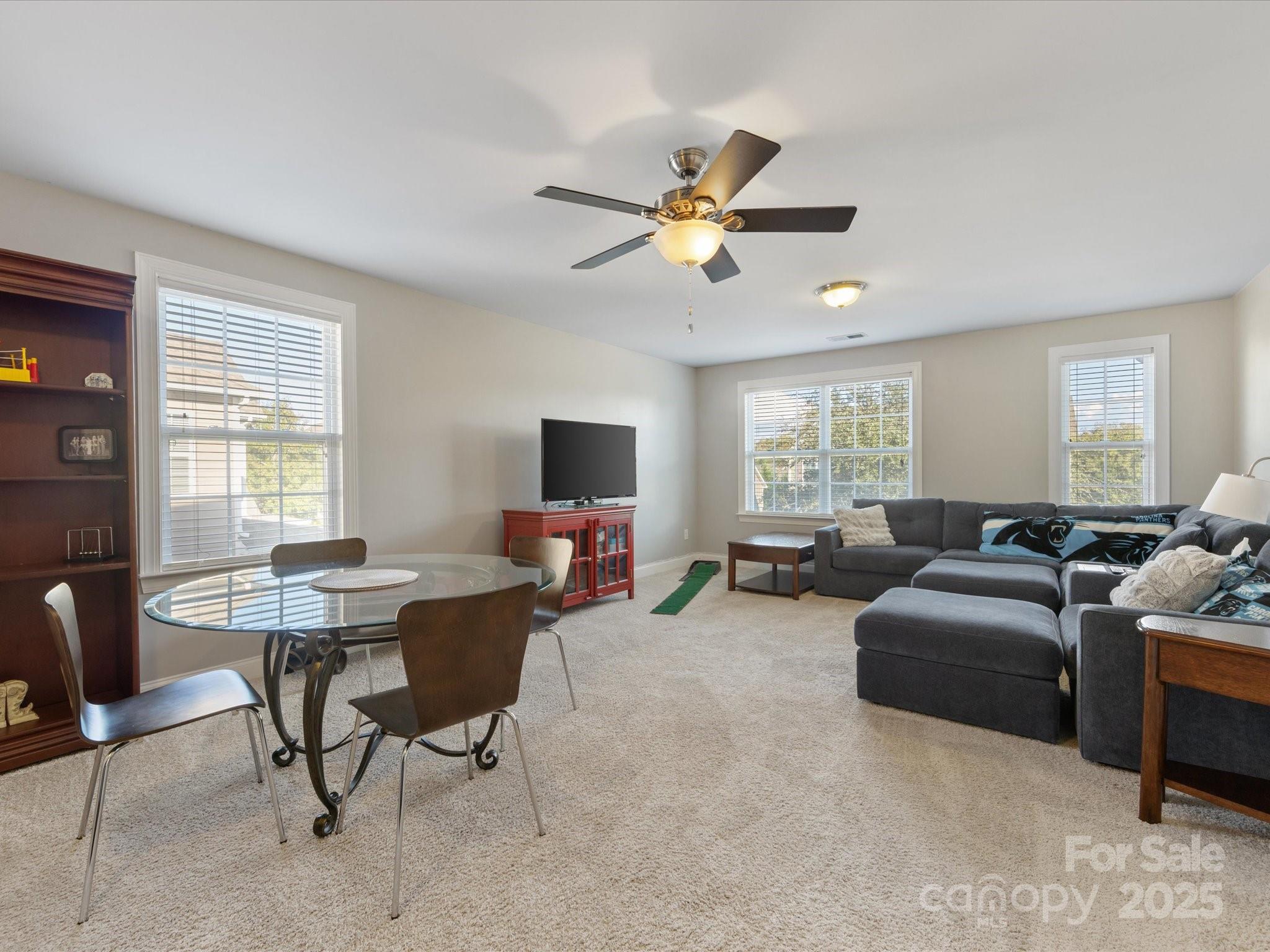 Lake Ridge - Residential