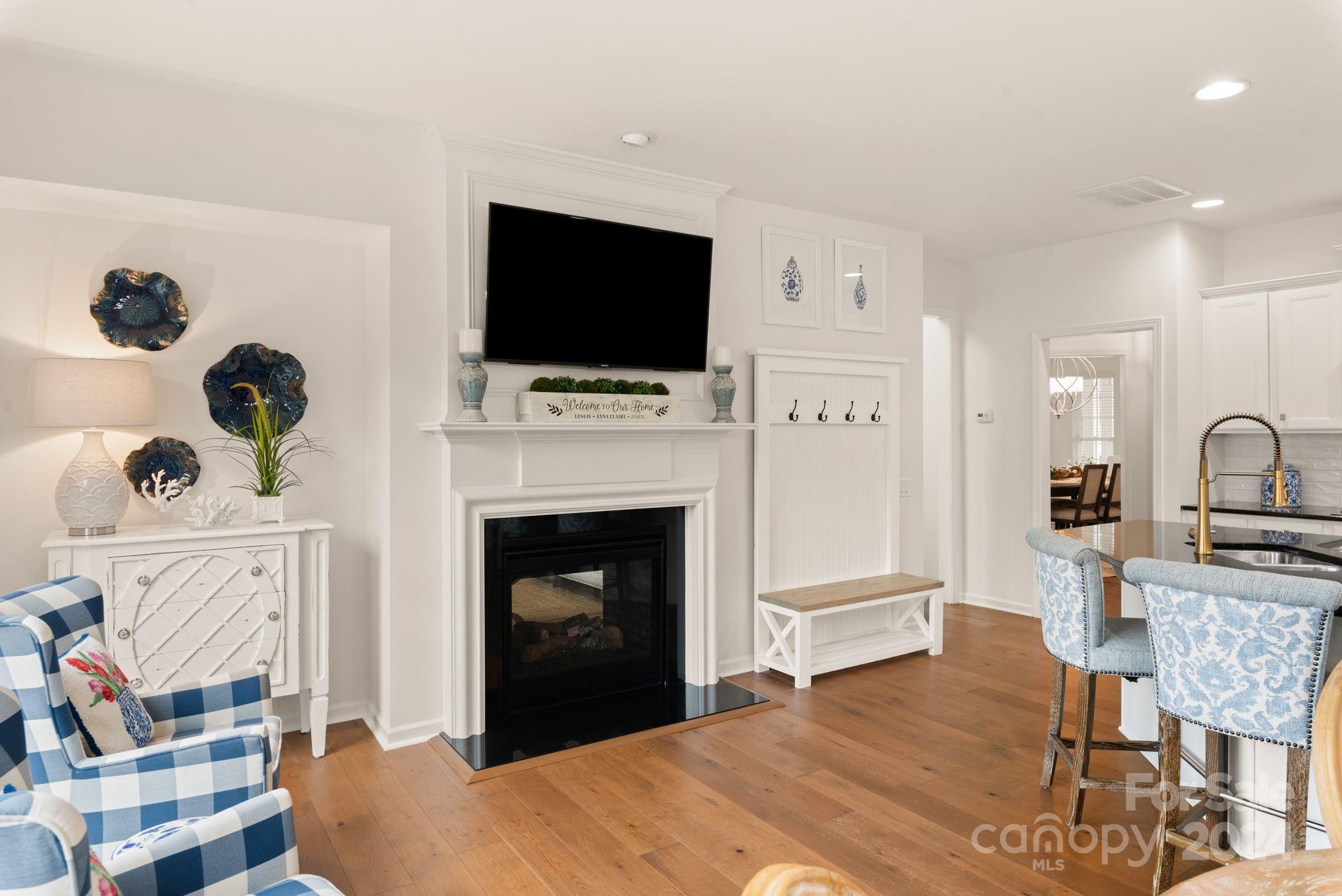 The Chimneys Of Marvin - Residential