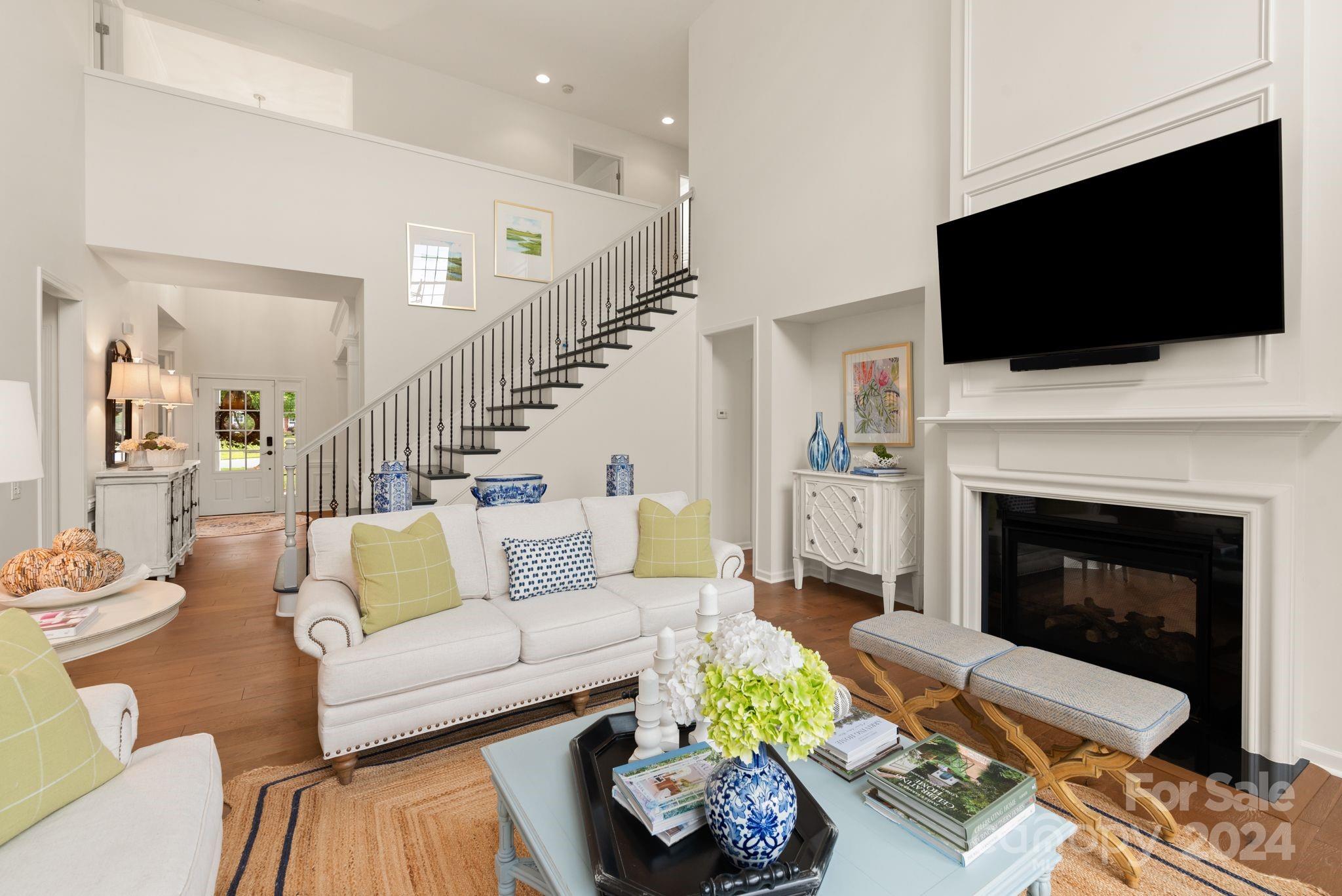 The Chimneys Of Marvin - Residential