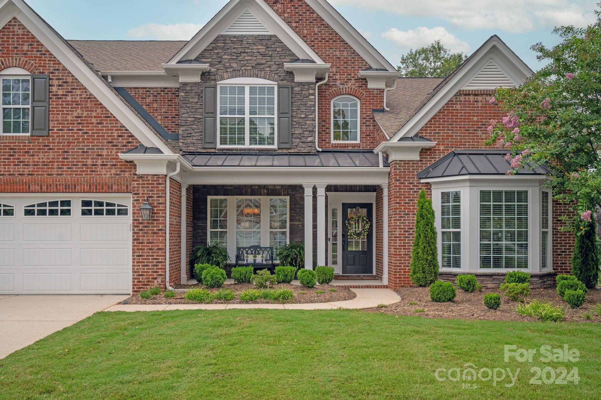 The Chimneys Of Marvin - Residential