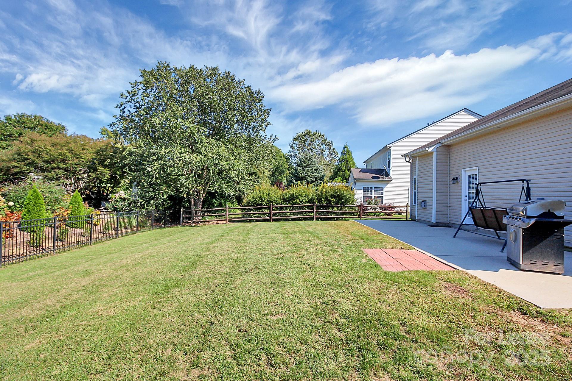 Highland Creek - Residential Lease