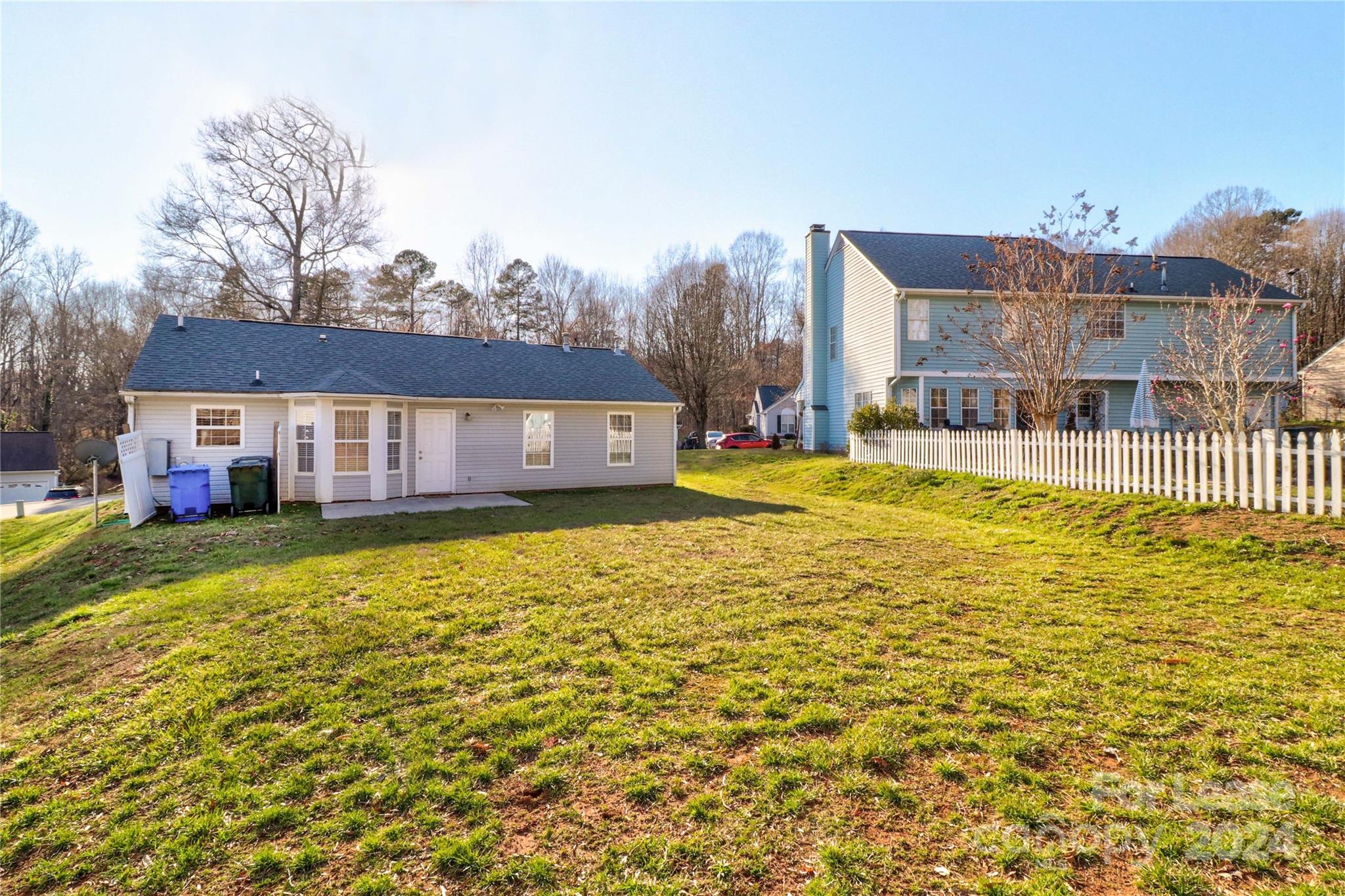 Foxmoor - Residential Lease