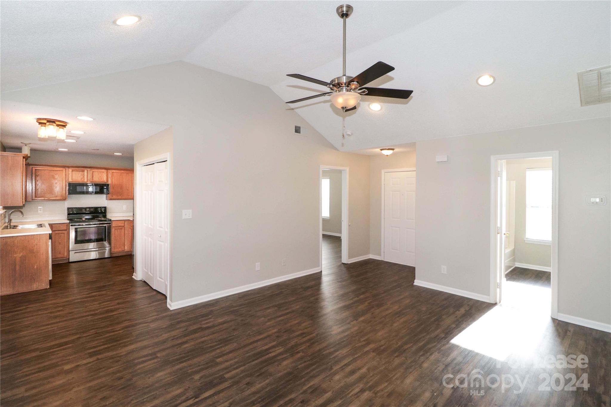 Foxmoor - Residential Lease