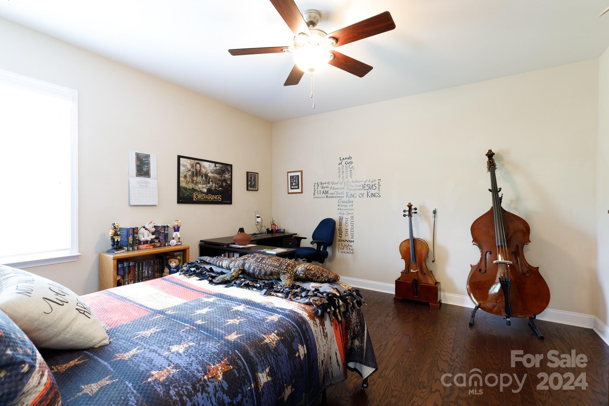 Holland Springs - Residential