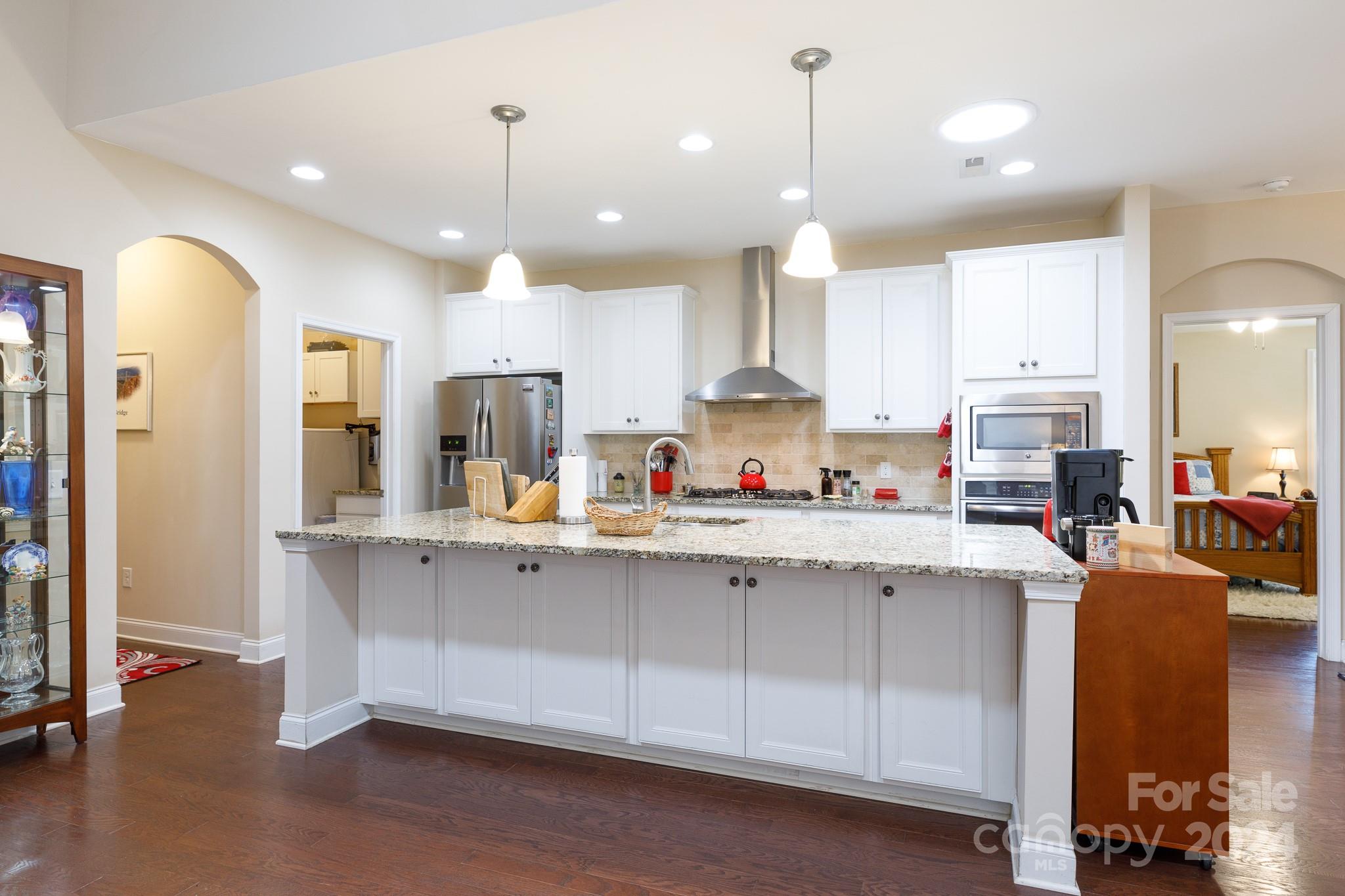 Holland Springs - Residential