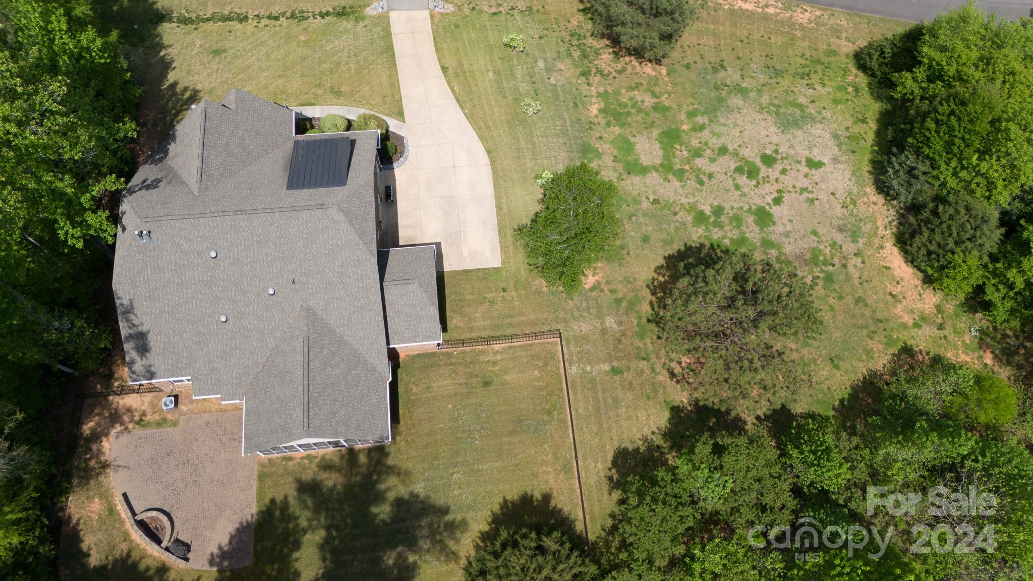 Holland Springs - Residential