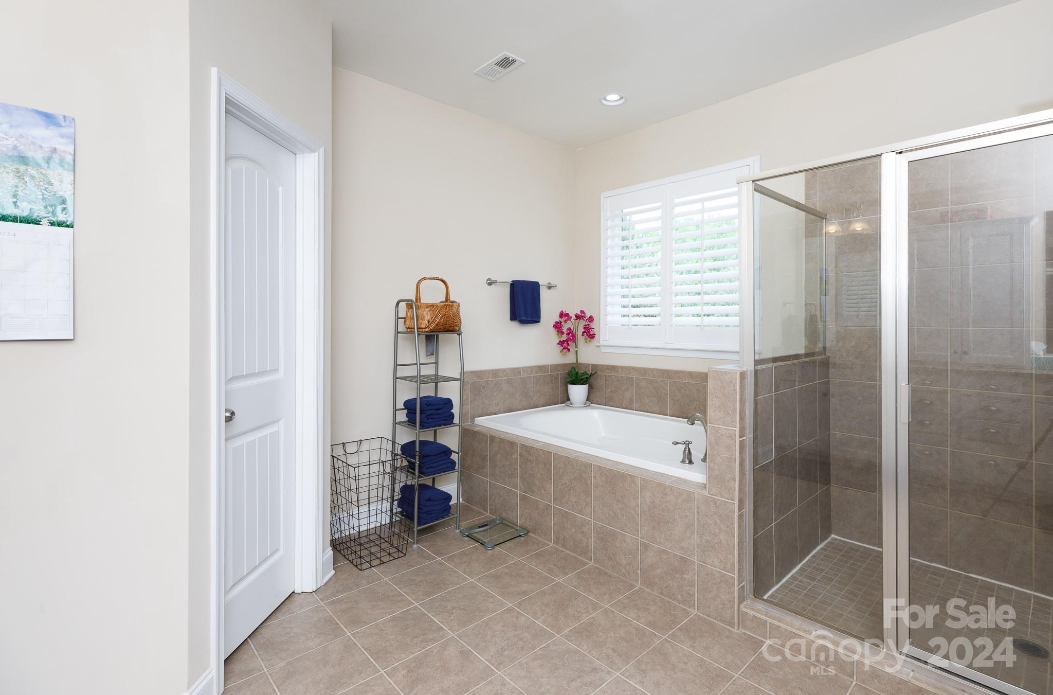 Holland Springs - Residential