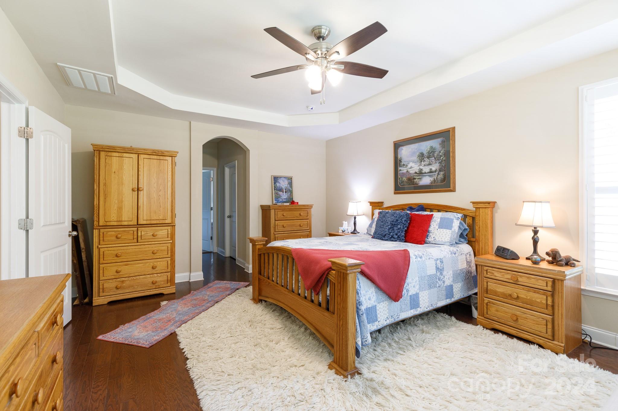 Holland Springs - Residential