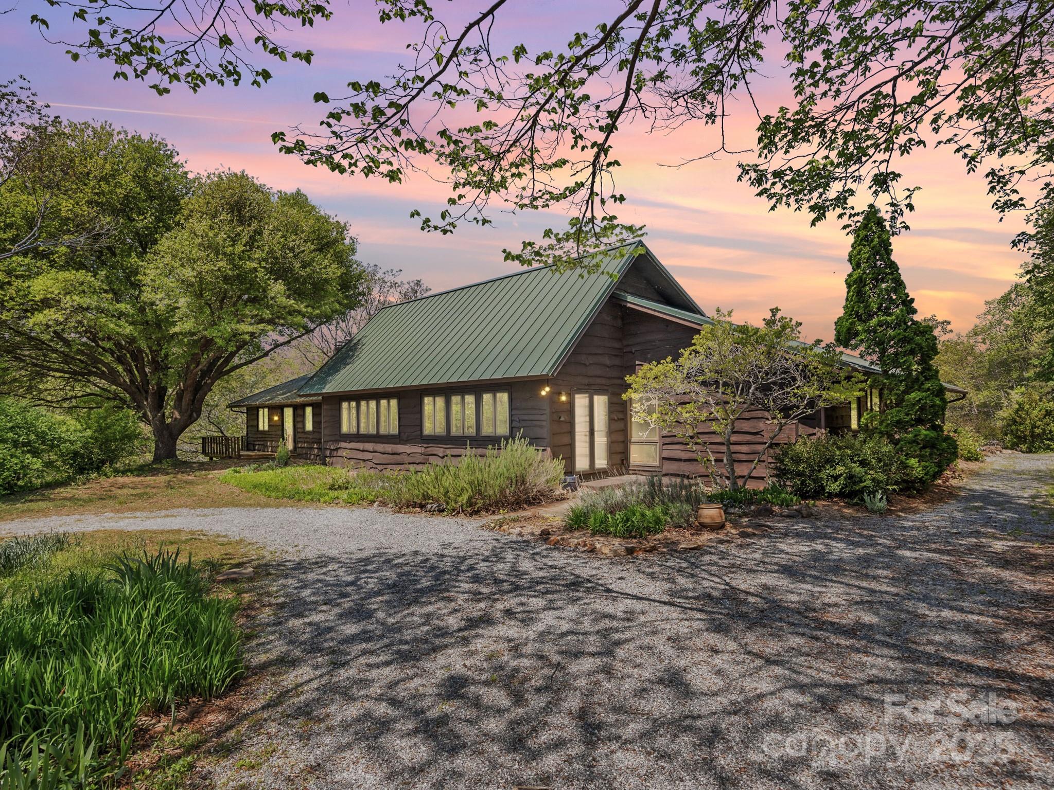177 Fowler Road