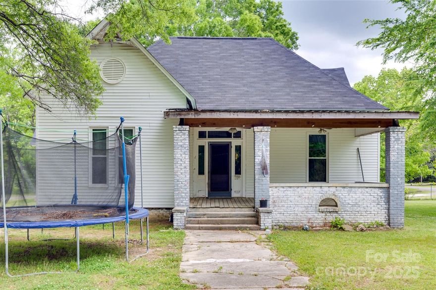 Welcome to 302 Charlotte Street! This 4 bedroom, 2 1/2 bathroom home is your chance to own part of the historic town of York, SC. Nestled neatly within York's many side streets, this fully fenced, 1 acre lot has a lot of good bones from yesteryear. This home also is the perfect canvas to create the home of your dreams for the future. Features include TWO living areas, 4 spacious bedrooms, common areas galore, and multiple areas for entertaining guests and family. Everything is ready to be updated to your heart's content so schedule a showing today to make this home yours!