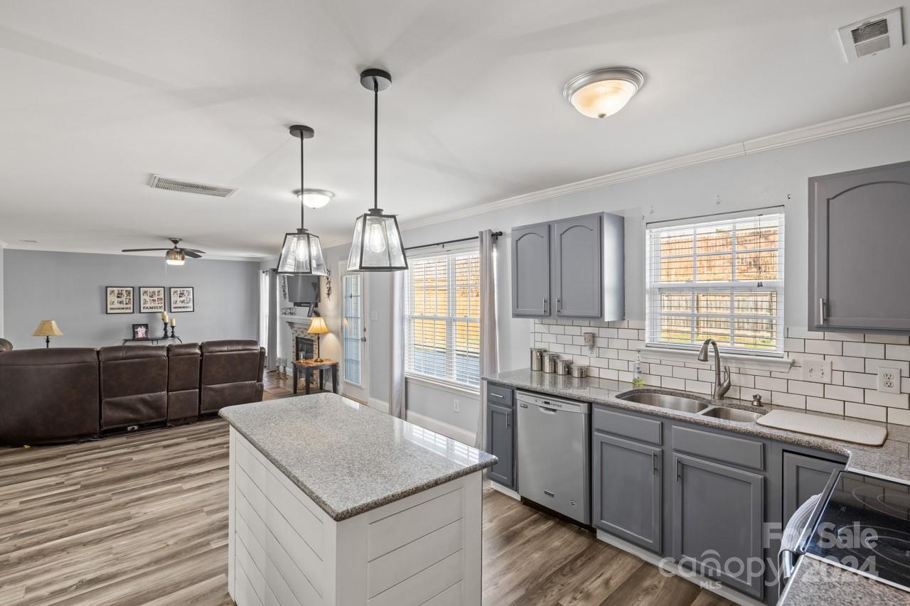 Taras Trace - Residential
