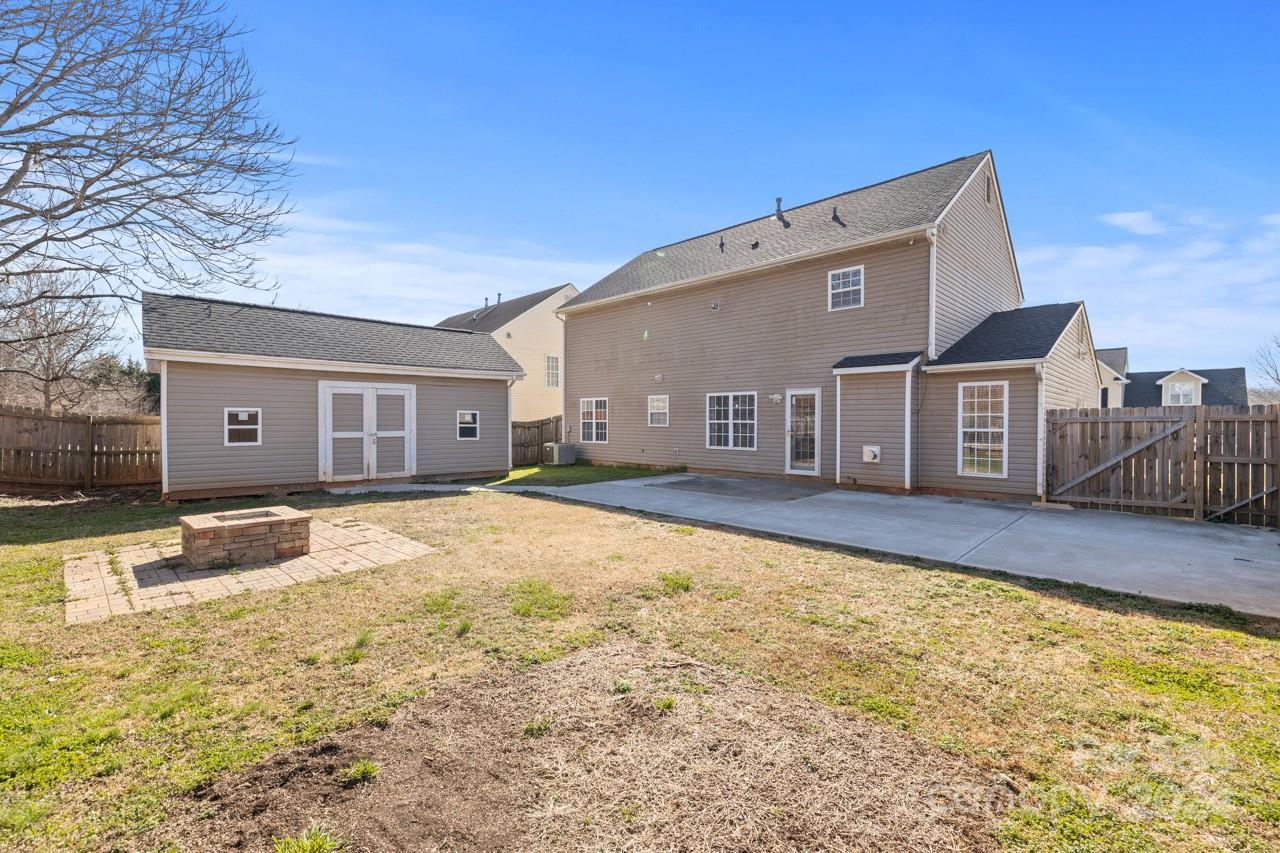 Taras Trace - Residential