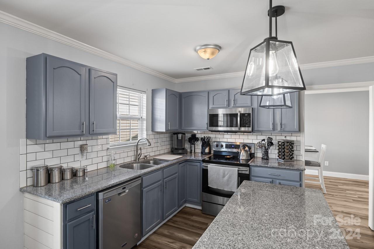 Taras Trace - Residential