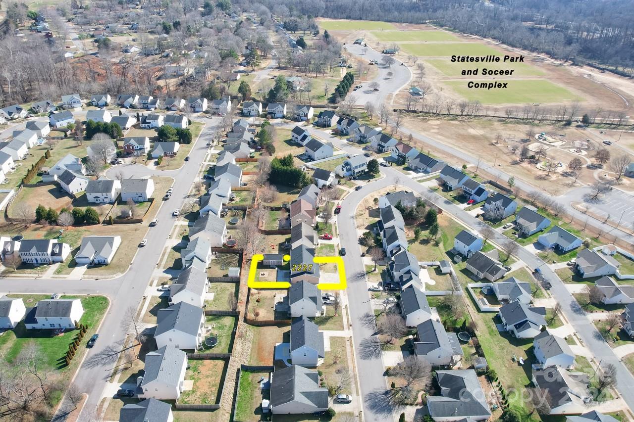 Taras Trace - Residential