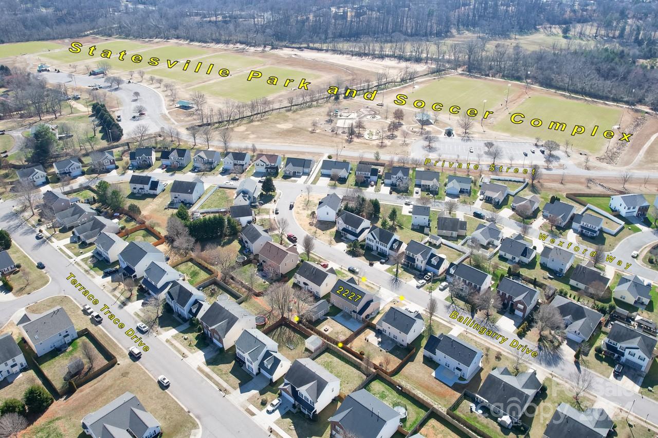 Taras Trace - Residential