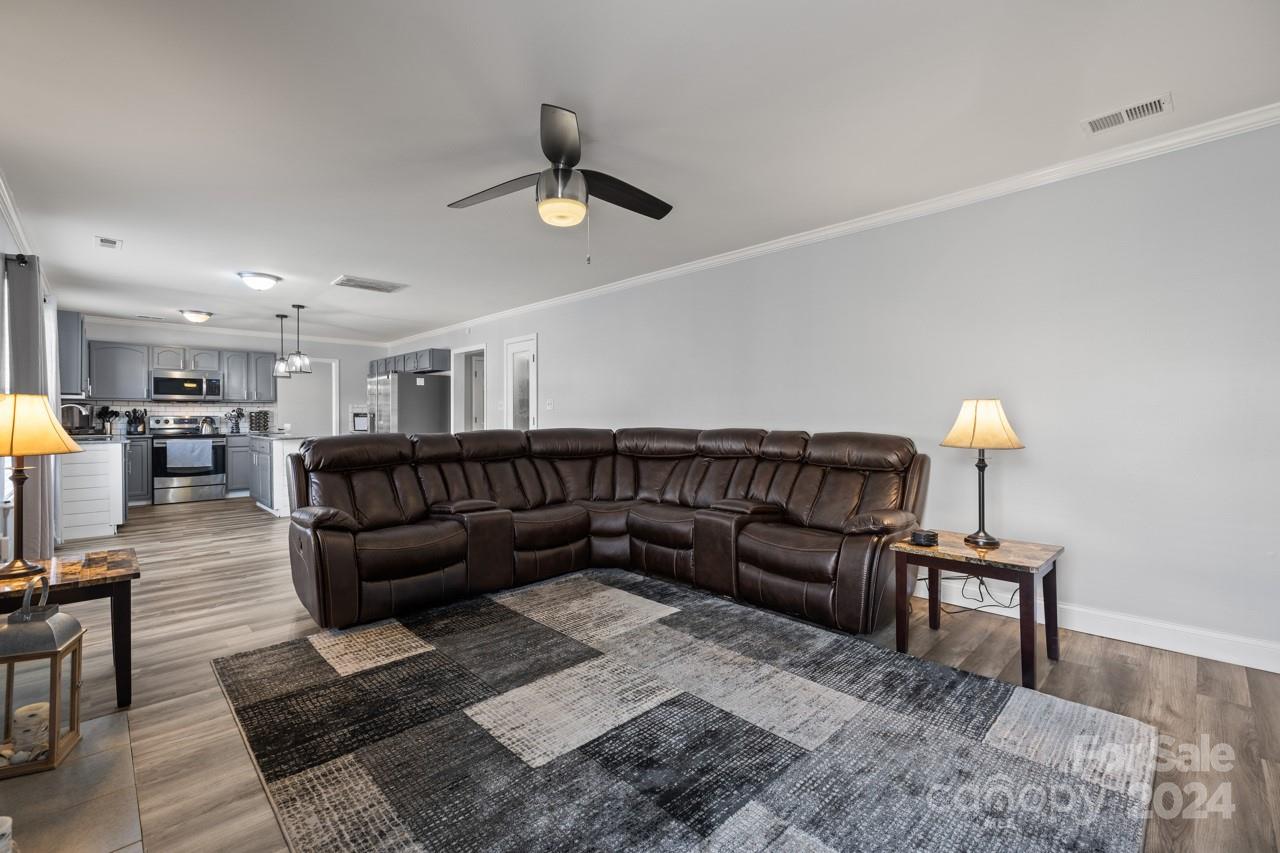 Taras Trace - Residential