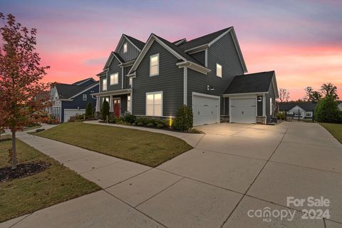 A home in Huntersville