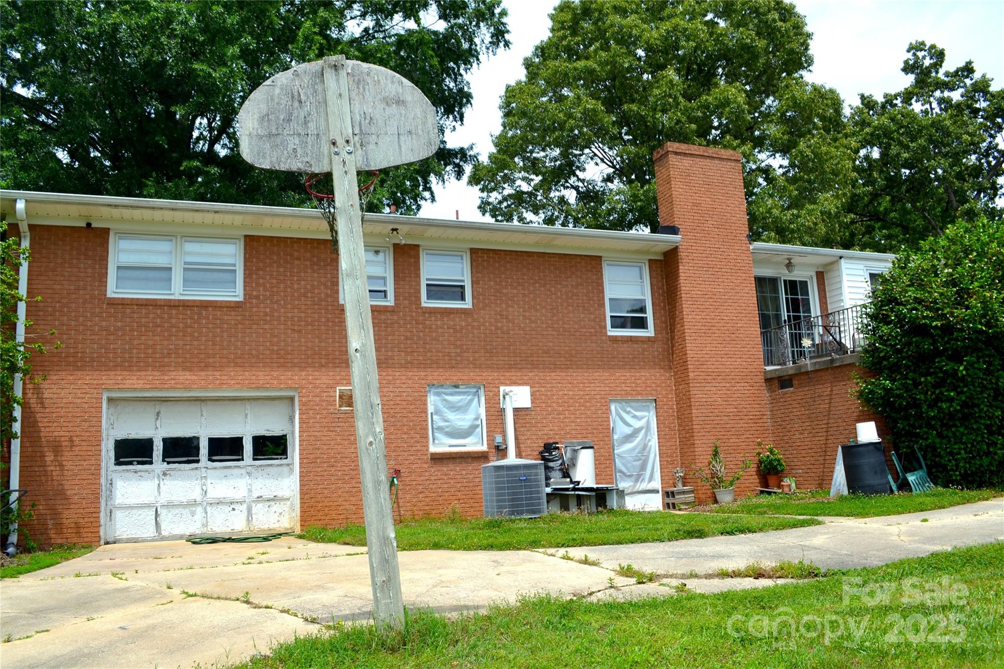405 Wesley Heights Drive