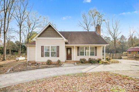 Photo of 2713 Faith Lane, Indian Trail, NC 28079 (MLS # 4329042)