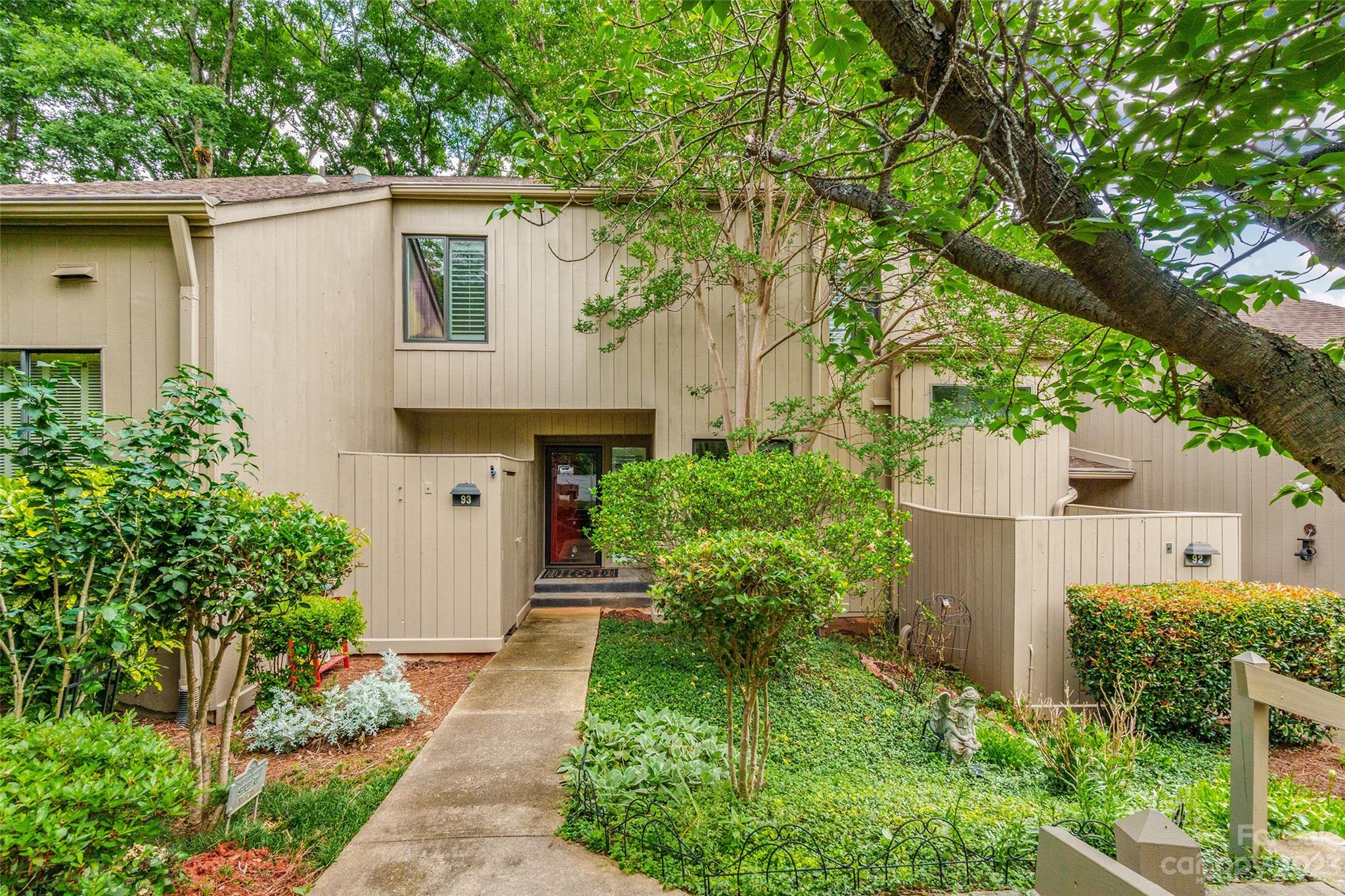 River Hills - Residential
