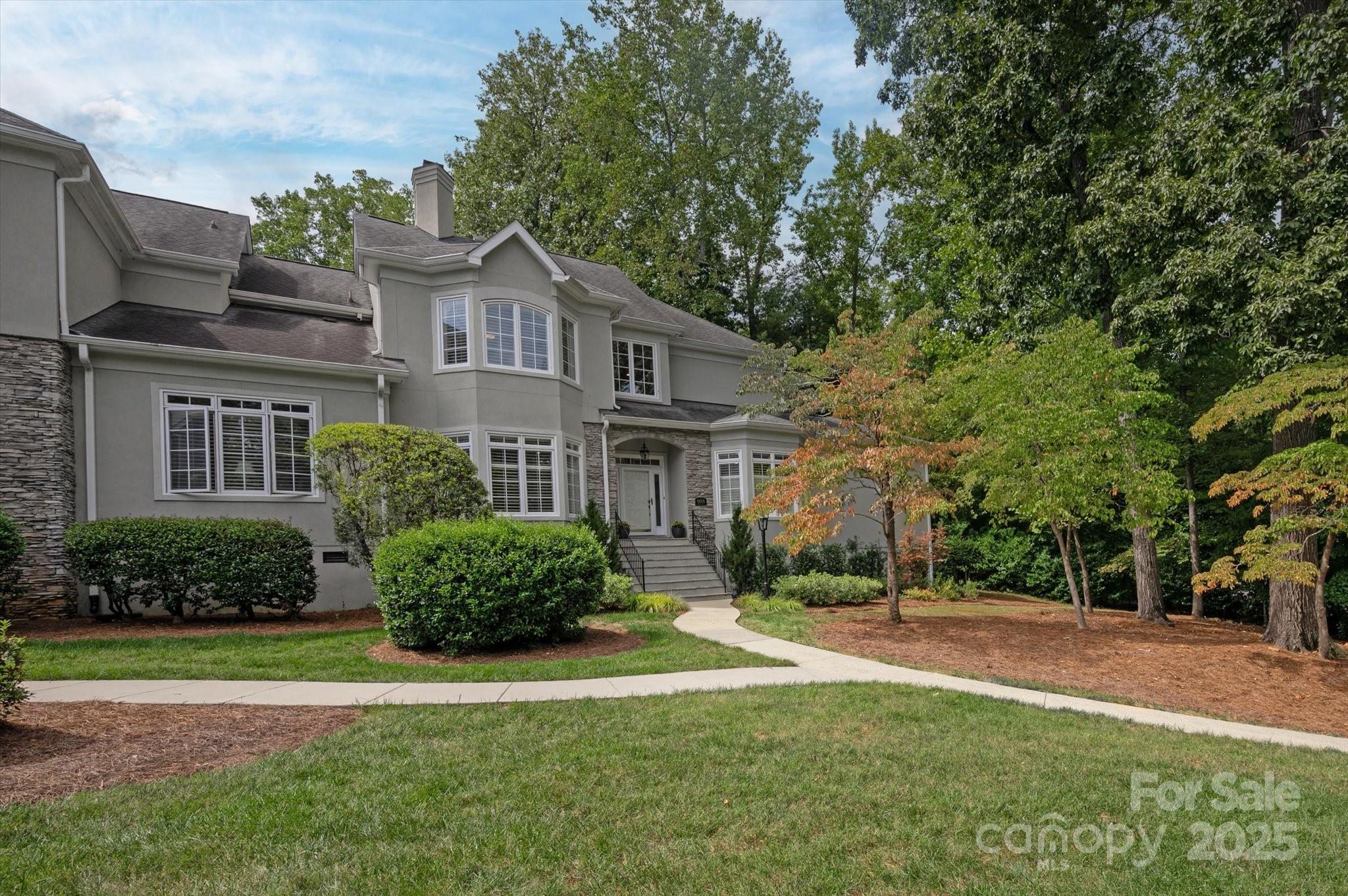 6016 Knight Crest Court