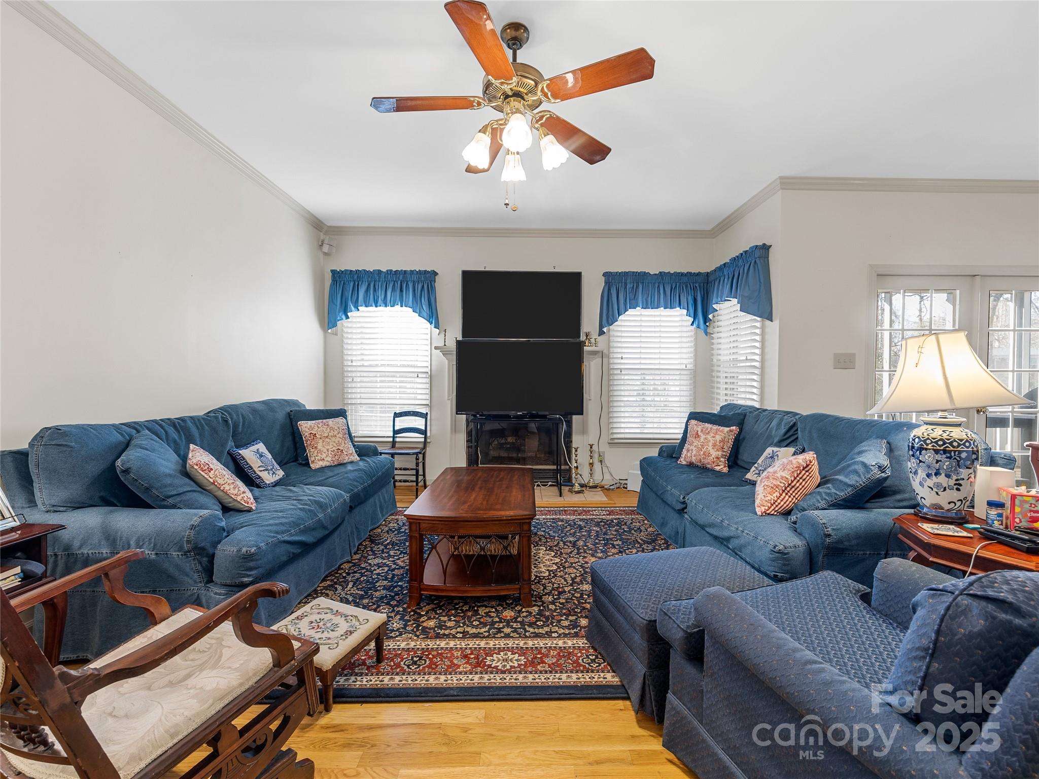 Hampton Woods - Residential