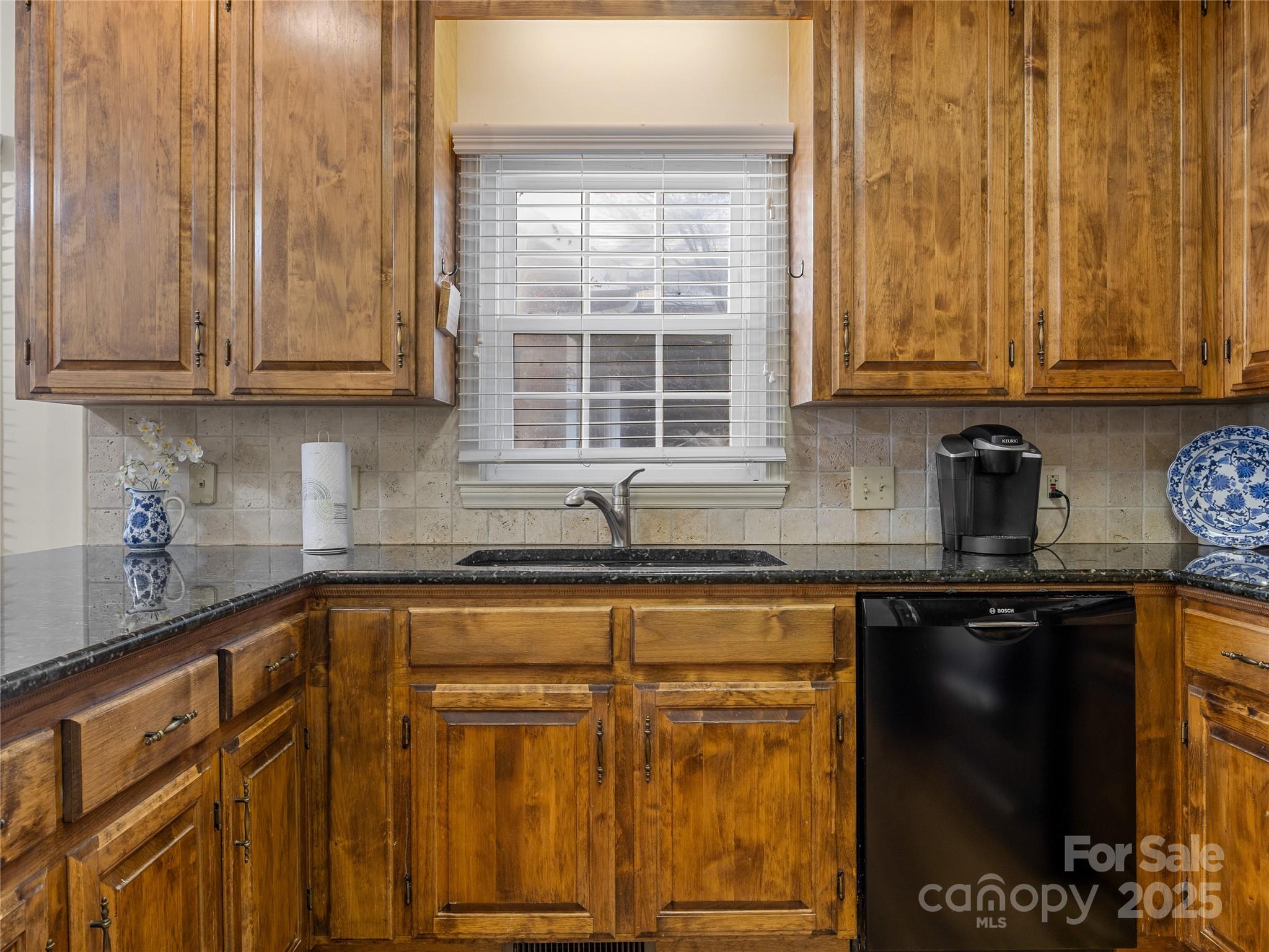 Hampton Woods - Residential