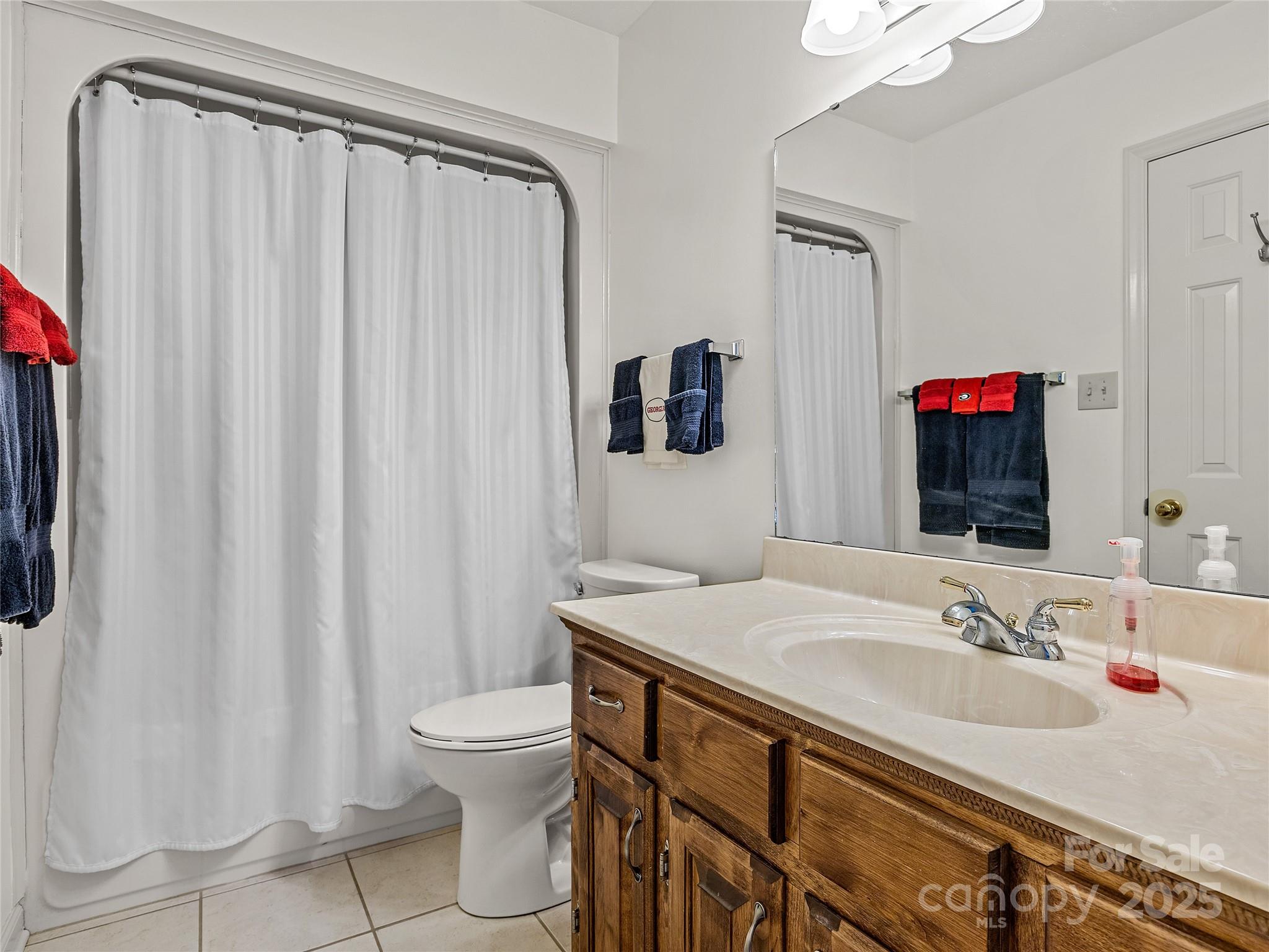 Hampton Woods - Residential