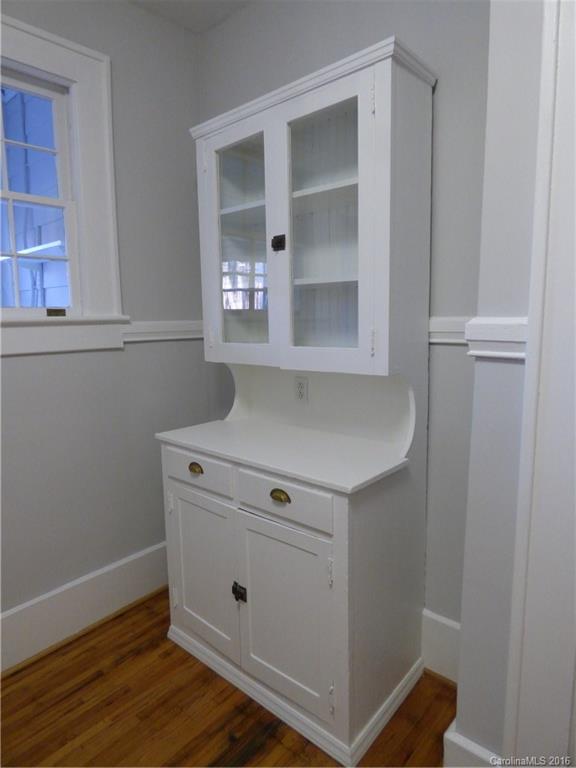 Elizabeth - Residential