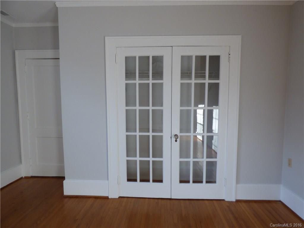 Elizabeth - Residential