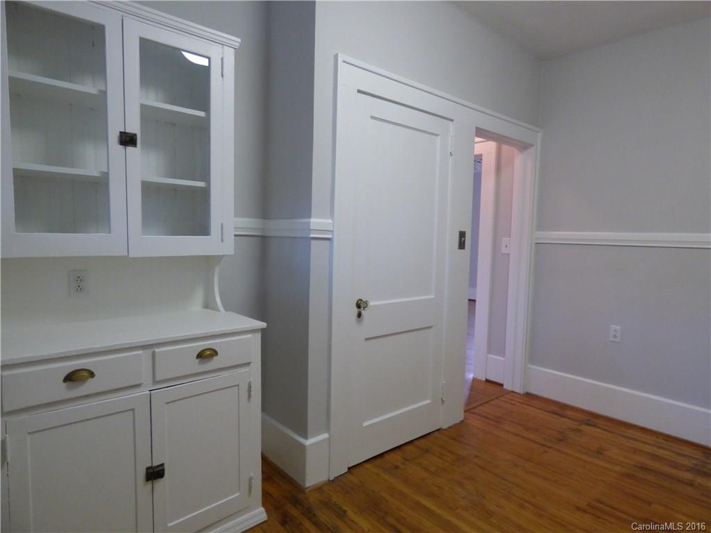 Elizabeth - Residential