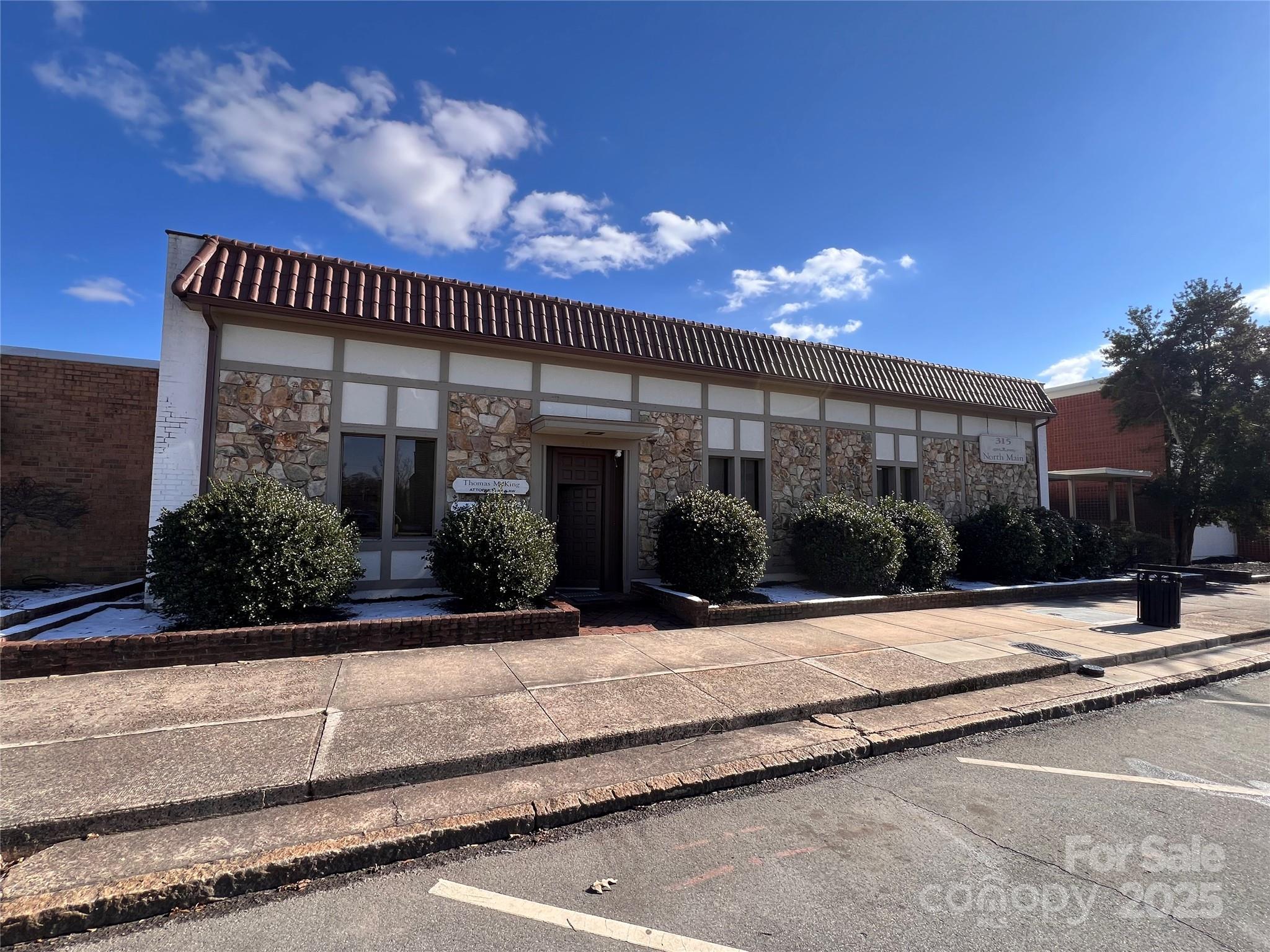 315 N Main Street