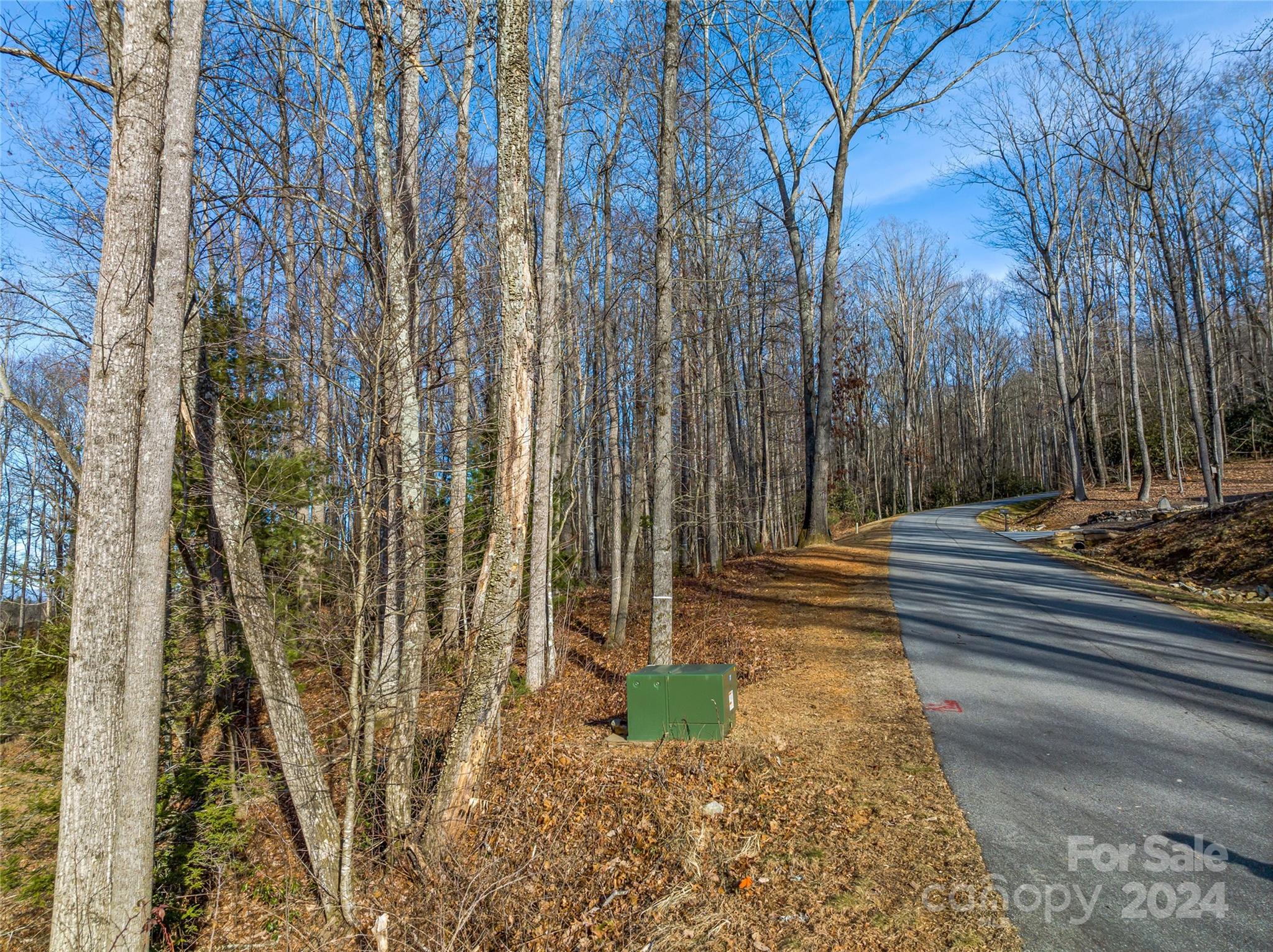 Powder Springs - Land