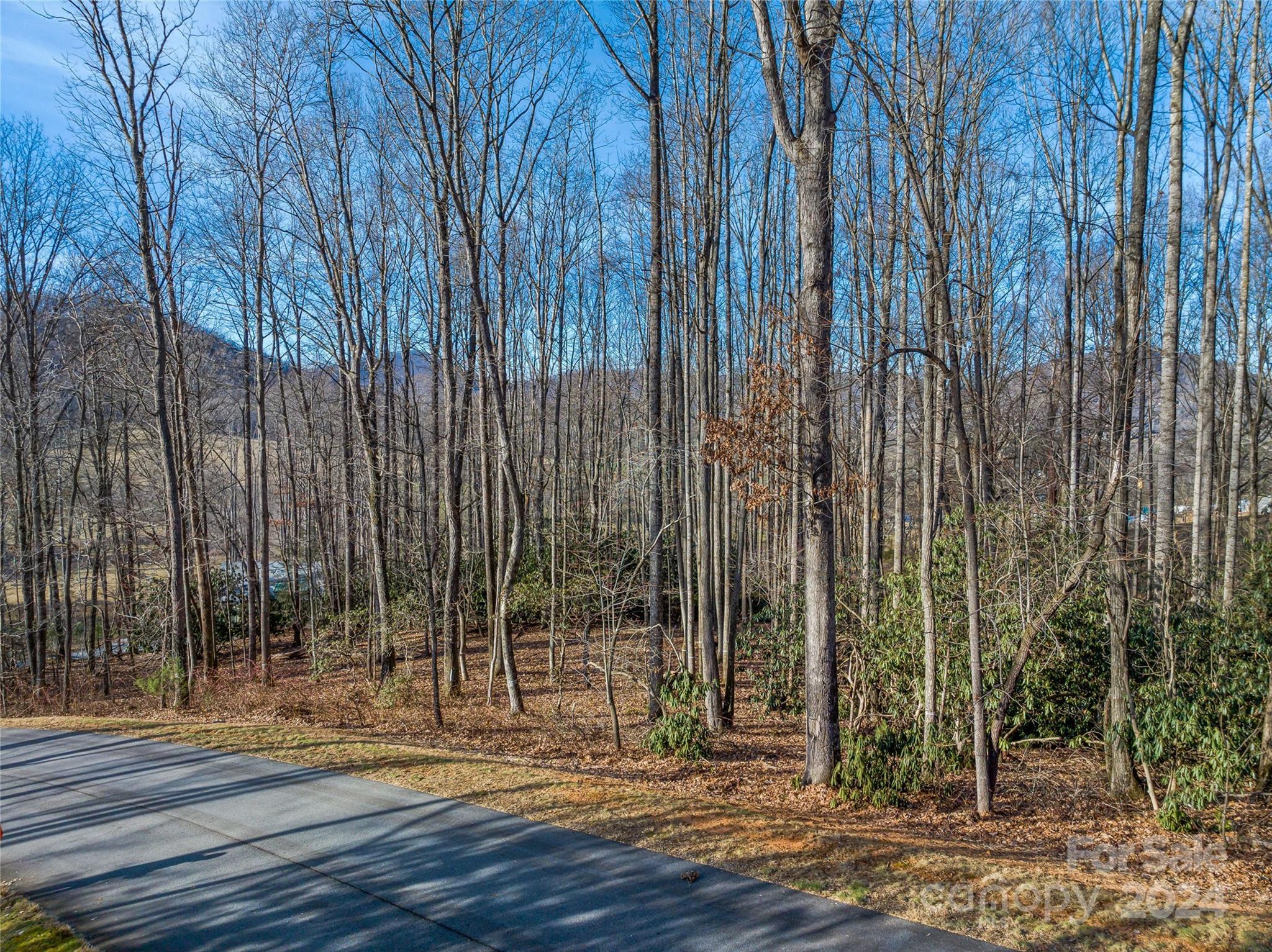 Powder Springs - Land