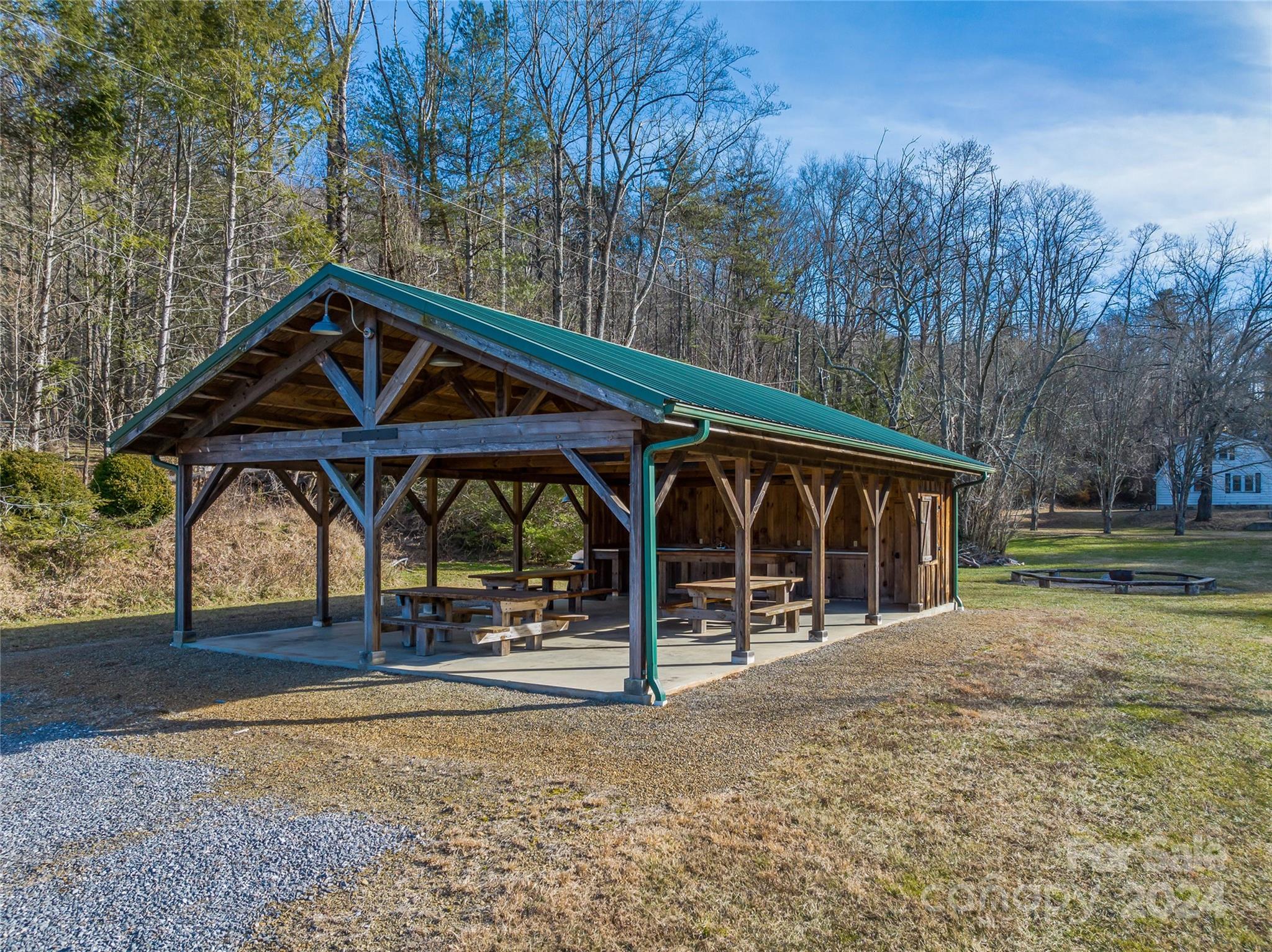 Powder Springs - Land