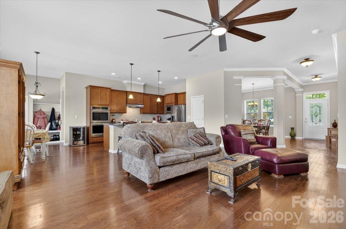 10585 Sweethaven Lane