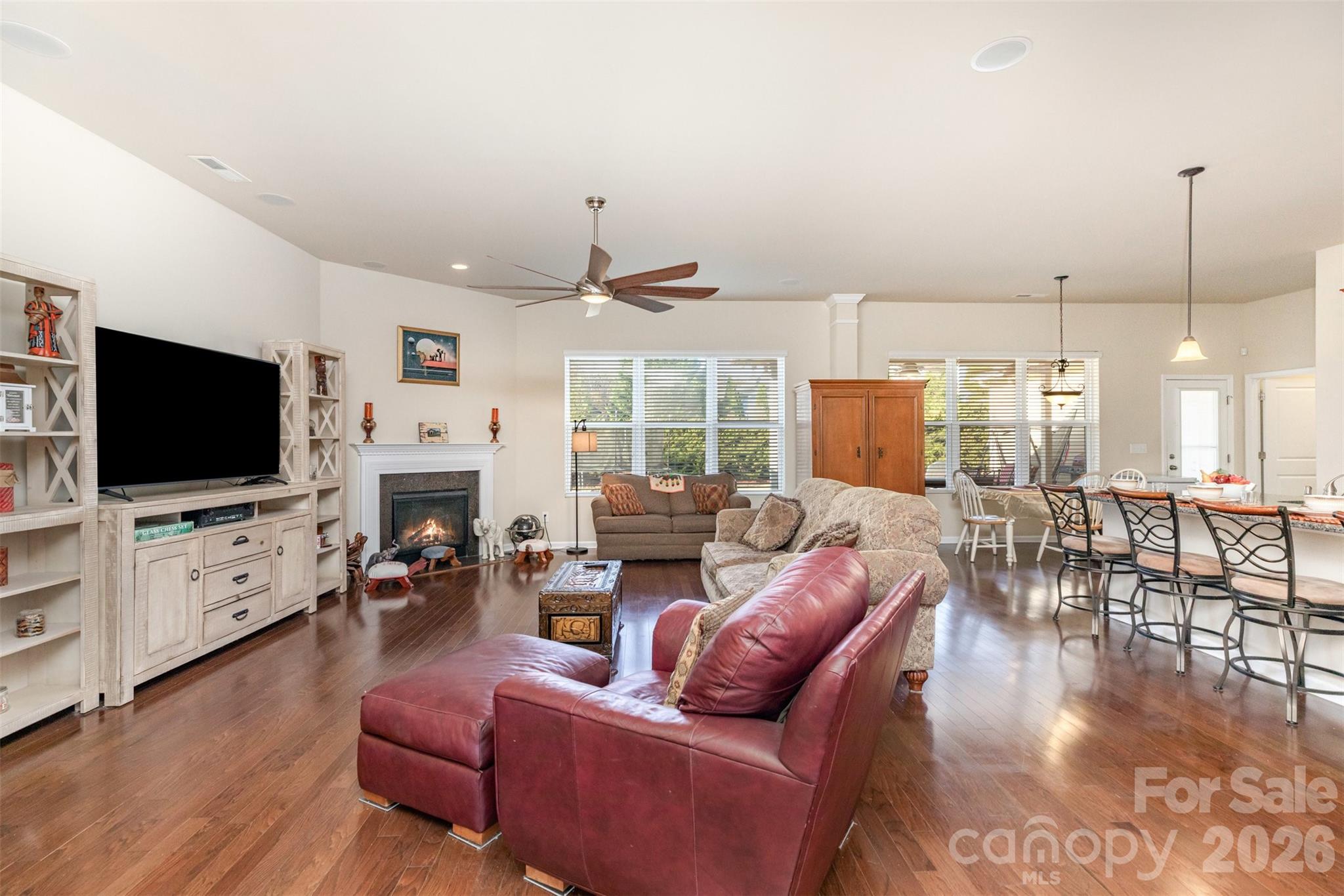 Hawthorne - Residential