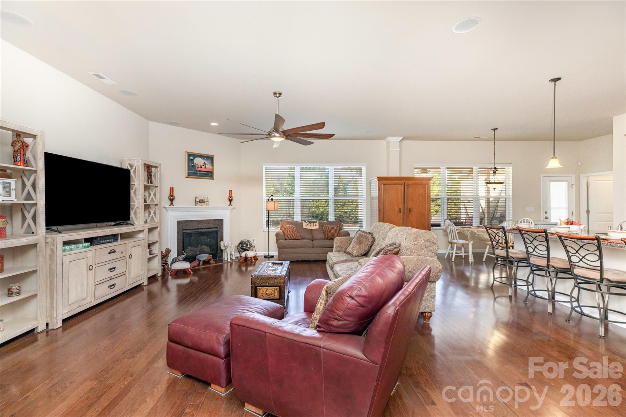 Hawthorne - Residential