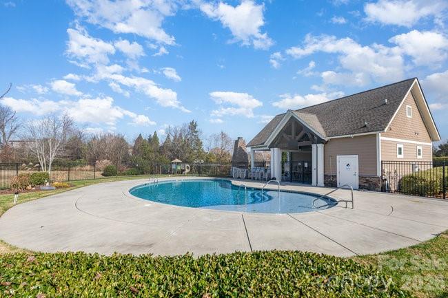 Hawthorne - Residential
