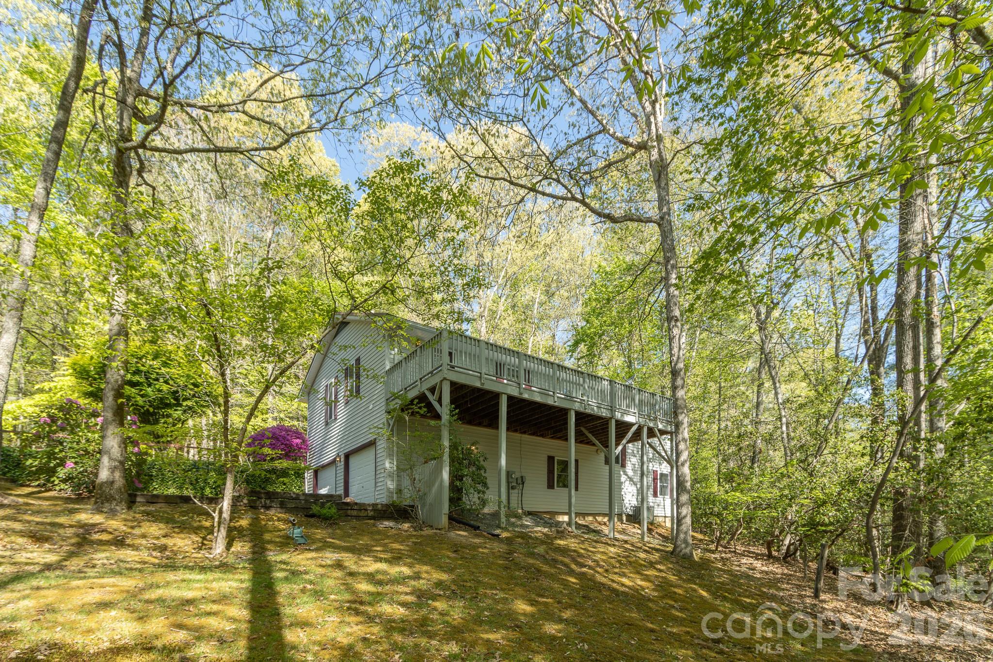 Emerald Hills - Residential