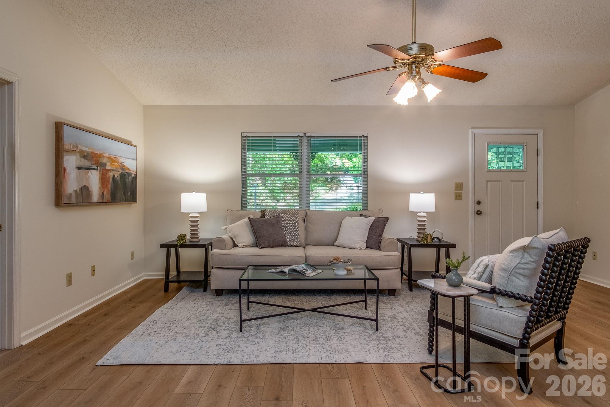 Emerald Hills - Residential