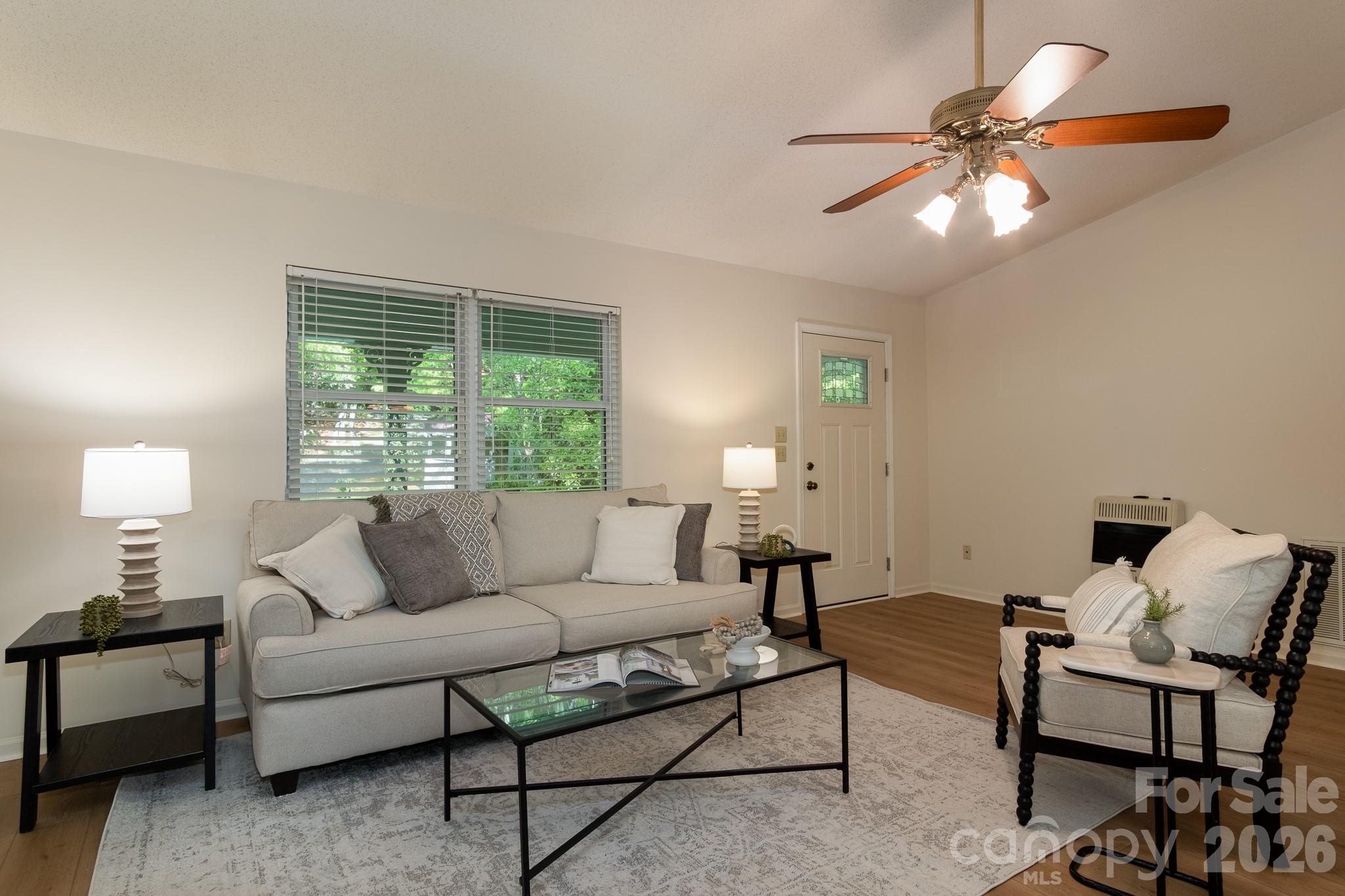Emerald Hills - Residential