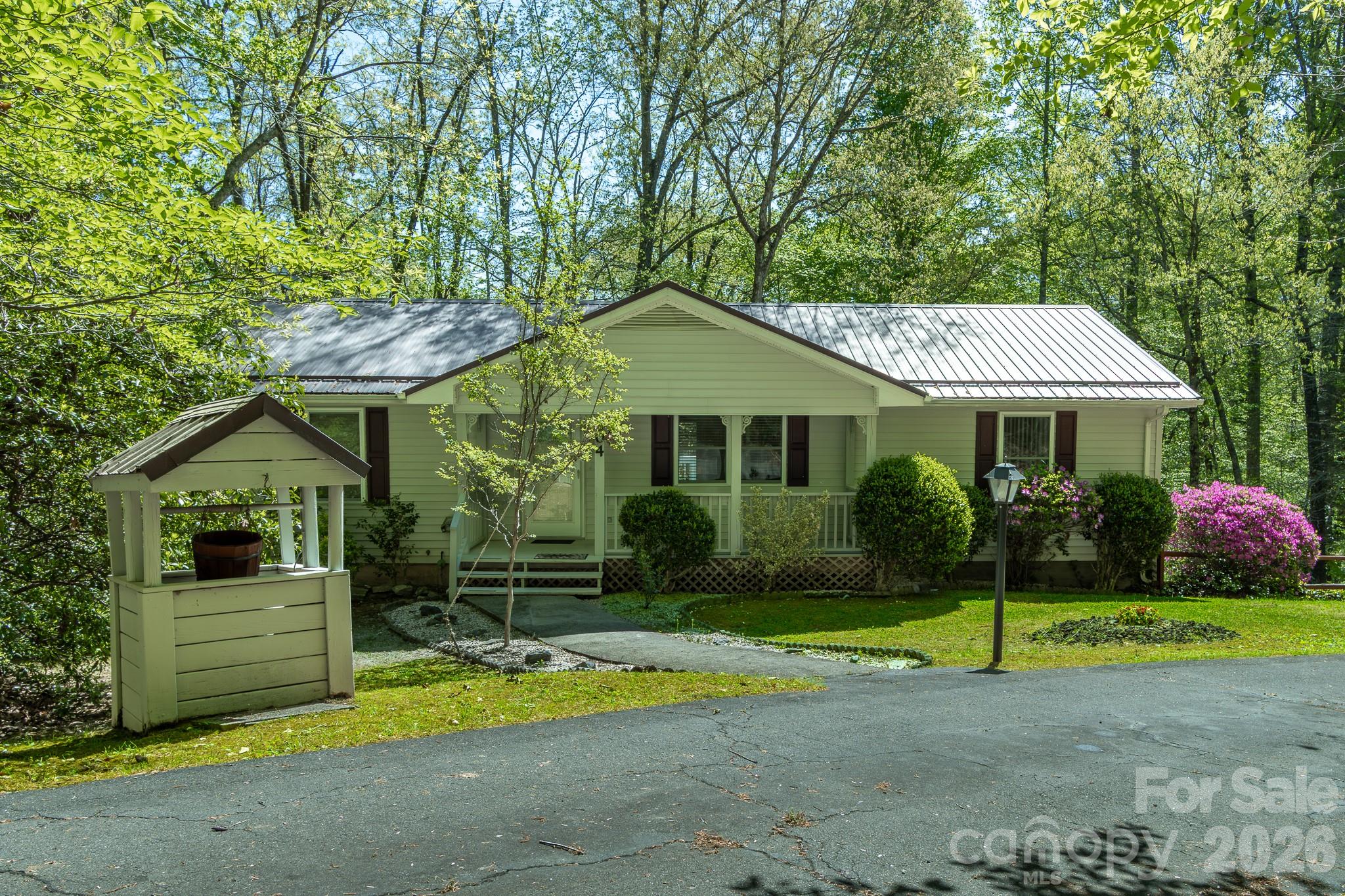 Emerald Hills - Residential