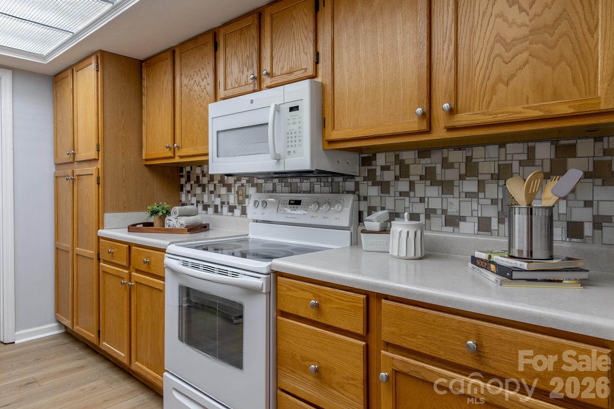 Emerald Hills - Residential