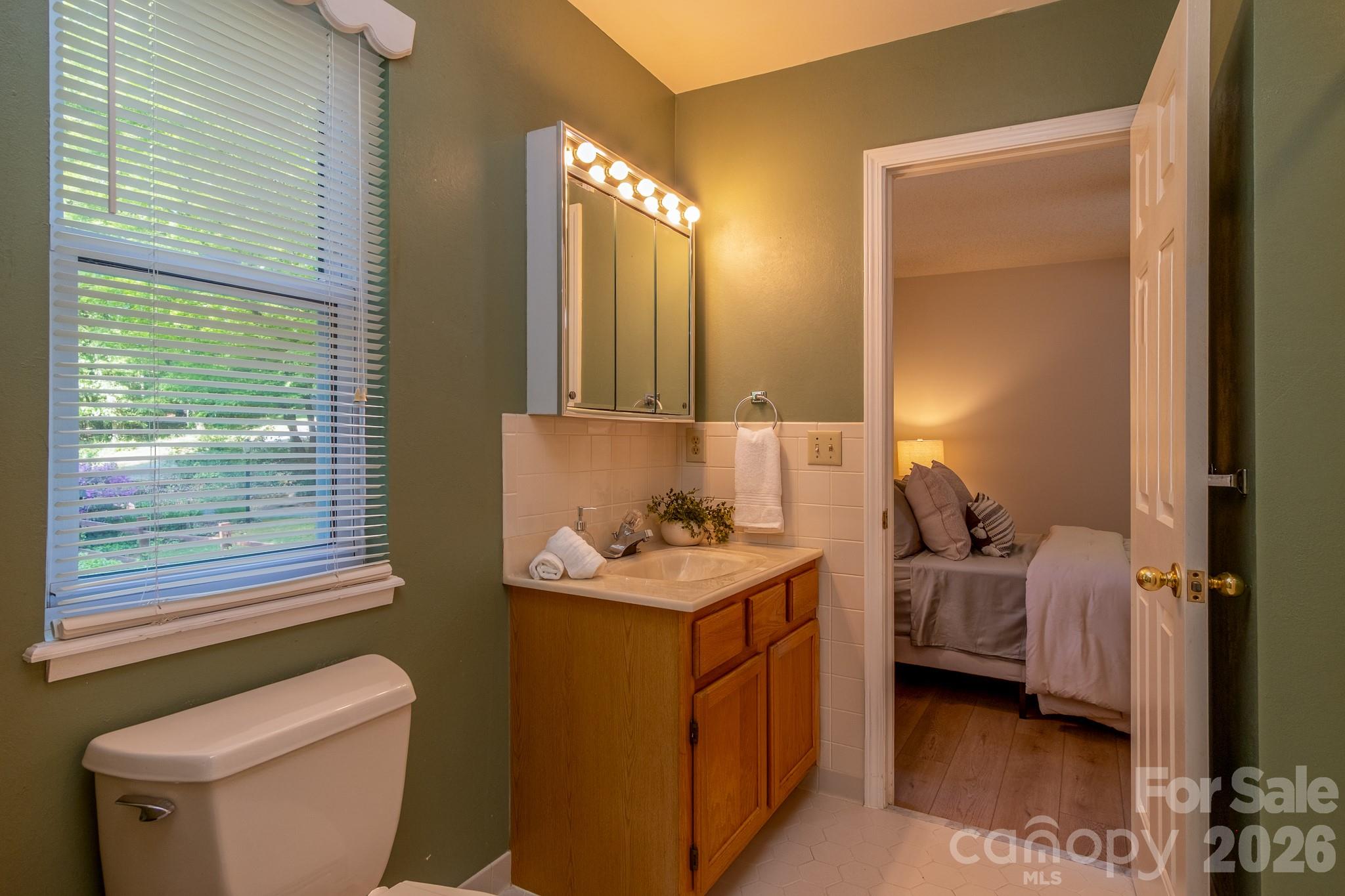 Emerald Hills - Residential