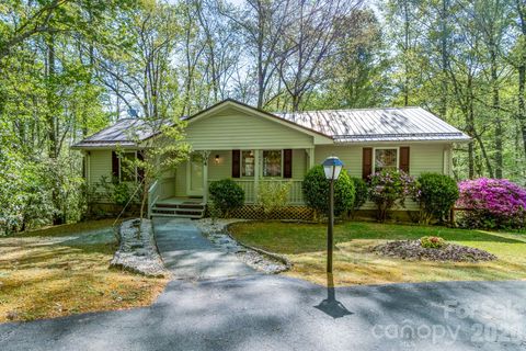 Photo of 304 Emerald Hills Drive #14, Pisgah Forest, NC 28768 (MLS # 4373958)